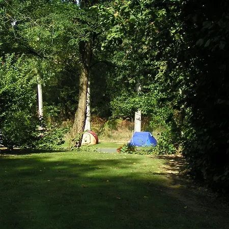 Camping De La Fouquerie Kamp alanı